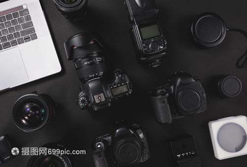 單反相機(jī)與汽車配件 數(shù)碼與機(jī)械的完美融合